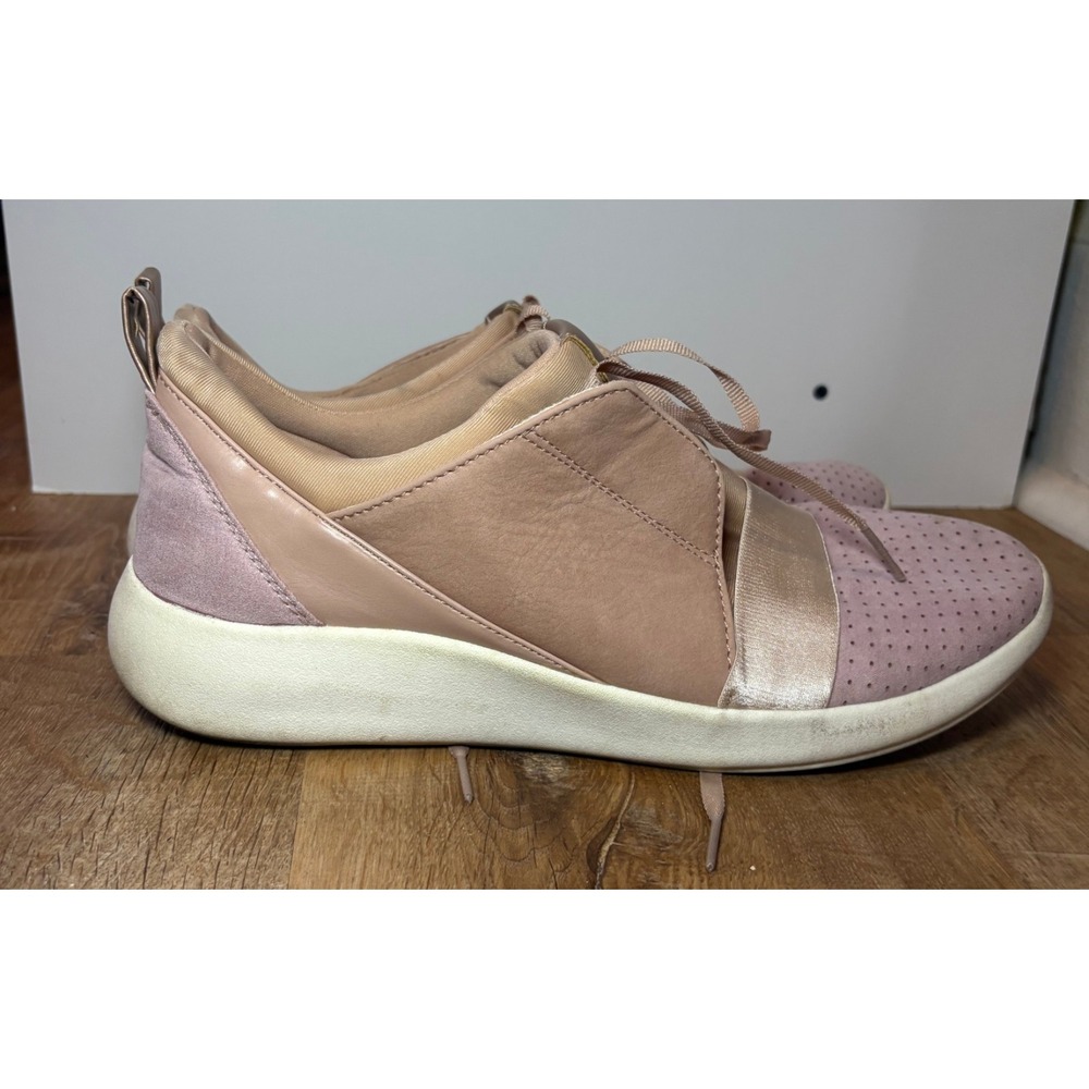 Big Buddha Womens Pink Athletic Casual Shoes‎ Sneakers Size 11